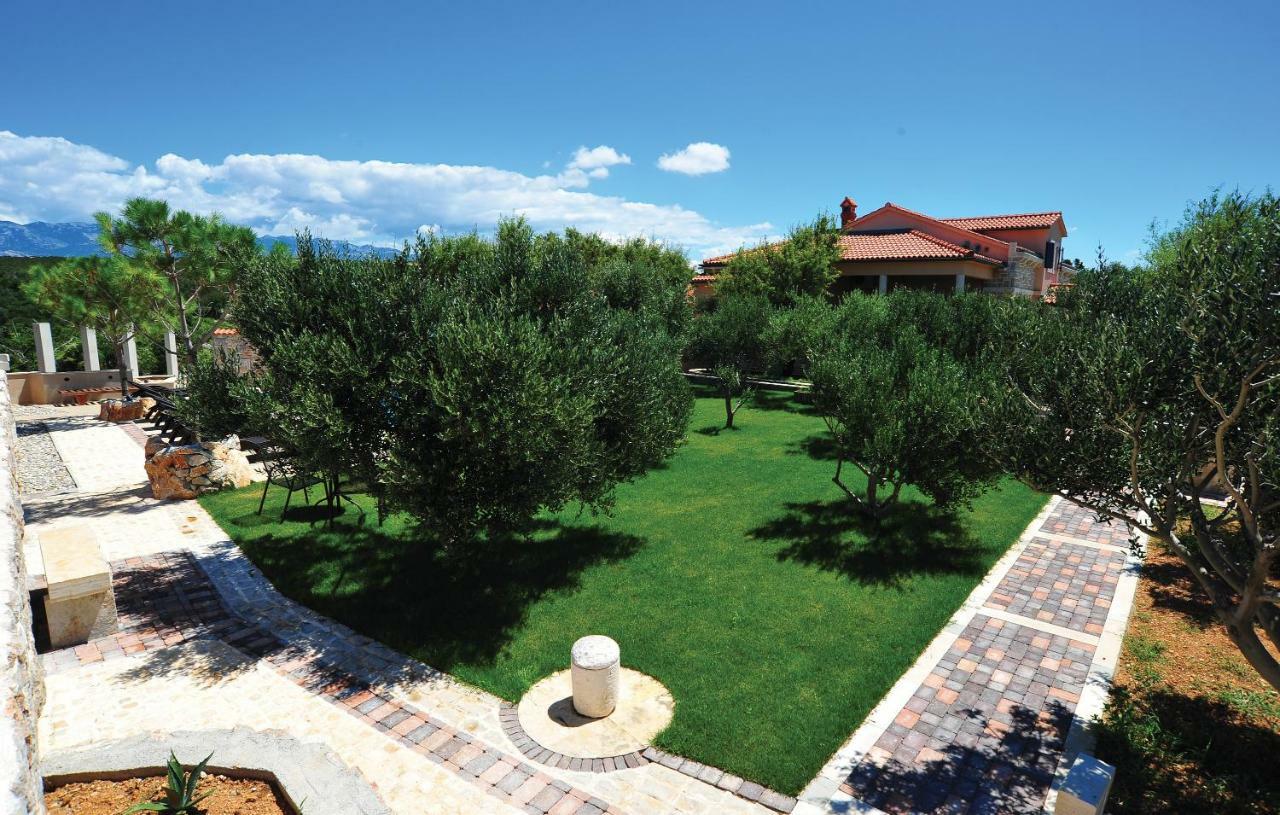 Villa Dabo Novalja Luaran gambar